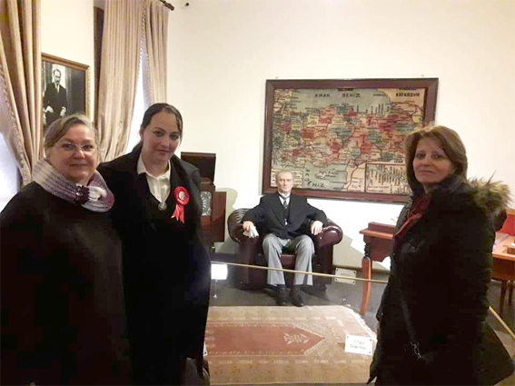 CHP’li kadınlar Atatürk Evi’nde