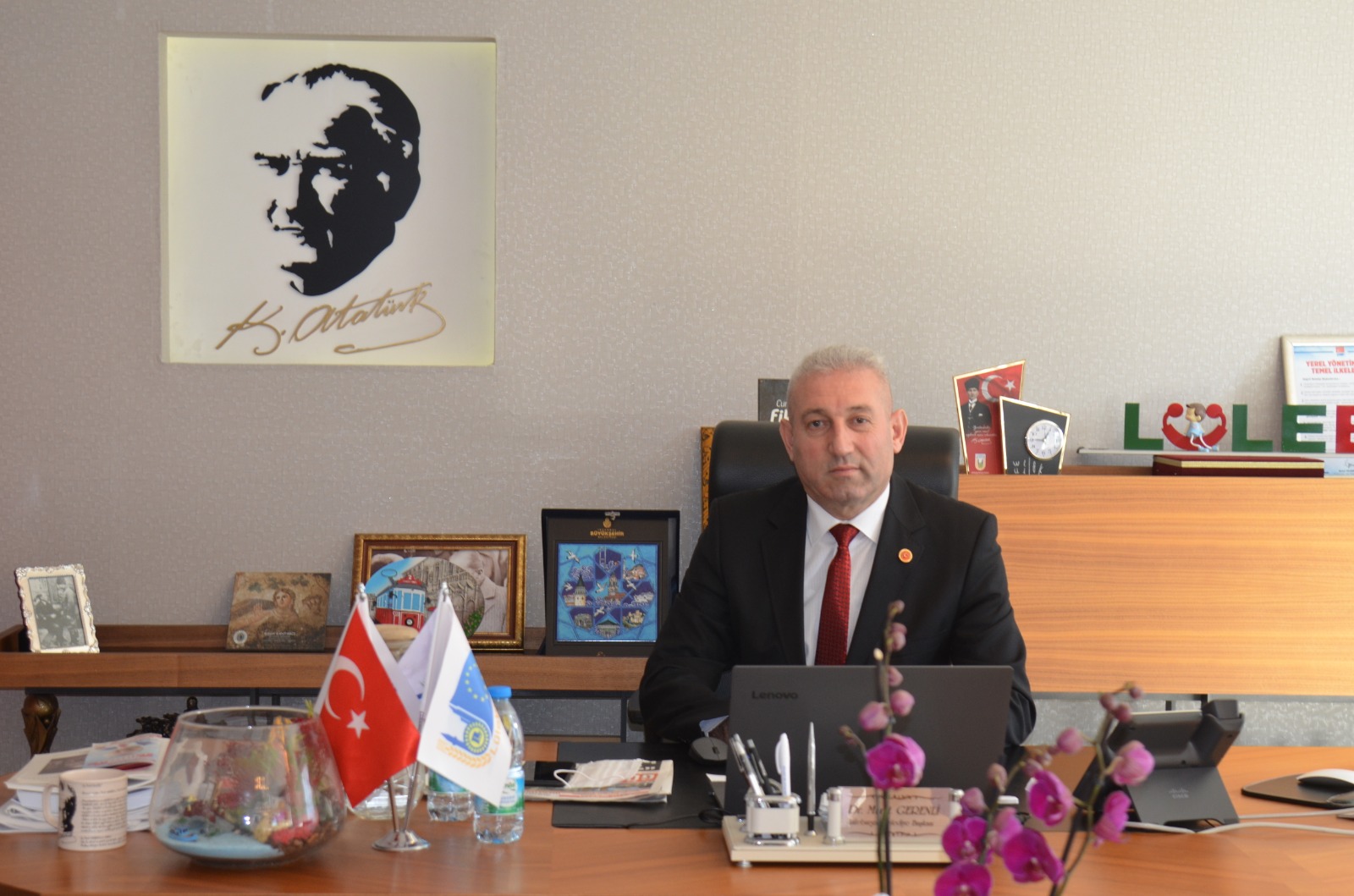 Belediye Başkanlığına Ali Aydemir vekalet ediyor