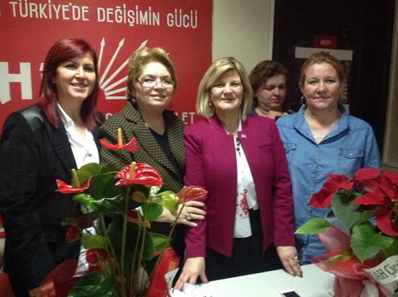 CHP Lüleburgaz Kadın Kolları’ndan Ayşegül Terzi’ye  destek