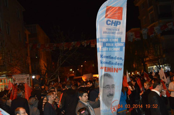 CHP’nin yürüyüşünde çalışanlar dikkat çekti