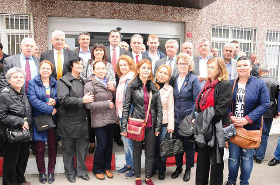 CHP Milletvekili adayları mazbatalarını aldı