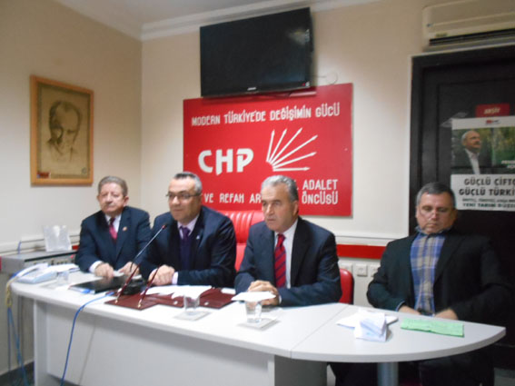 CHP’de halkı uyaran toplantı