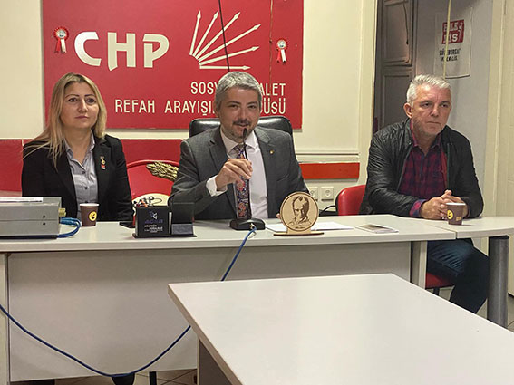 CHP’de Pazartesi halk toplantısı yapıldı