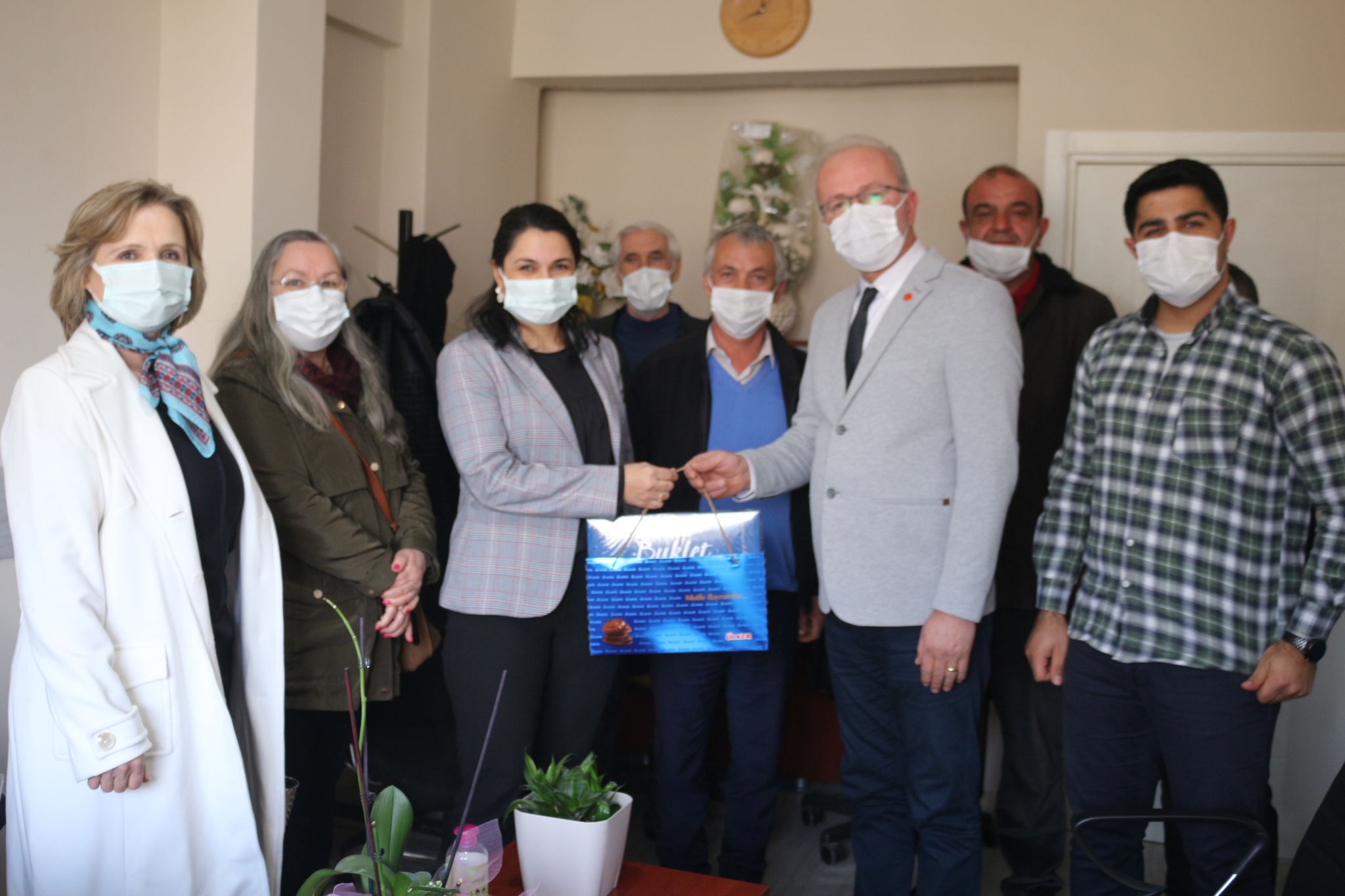 Mehmet Şenay’dan Devlet Hastanesi’ne ziyaret 