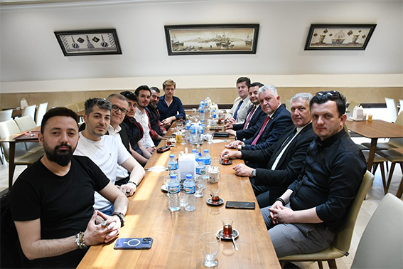 Belediye Başkanı Murat Gerenli, basın mensupları ile buluştu