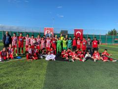 BÜYÜKKARIŞTIRAN DA GENÇLİK ATEŞİ