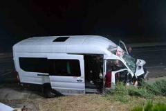 Lüleburgaz’da feci kaza; 2 ağır 13 yaralı