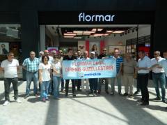 39Burda AVM ’de Flormar işçilerine destek