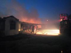 Lüleburgaz'da ev ve iş yeri yangını