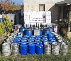 Karahalil’de 2 ton kaçak içki 