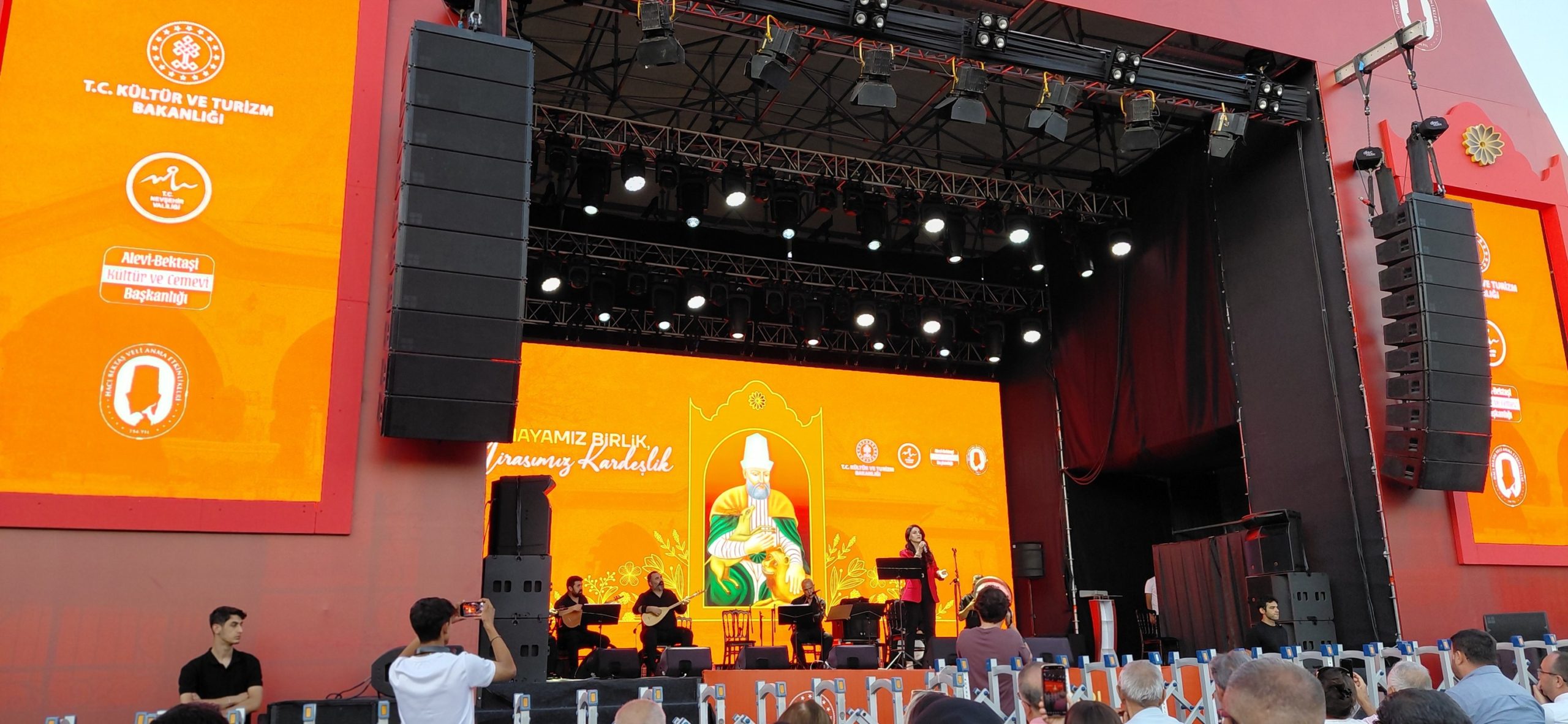 533747097_10163637604229759_8847250432553804245_n