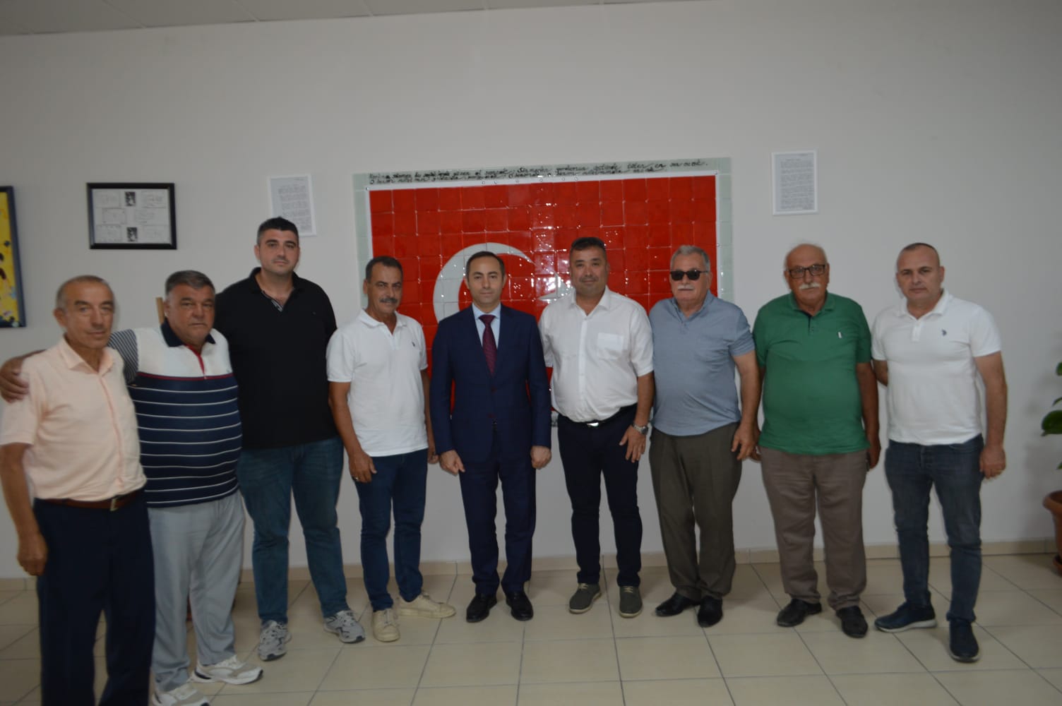 b6a0c85c-4e43-4011-8e50-e9c2bb554777