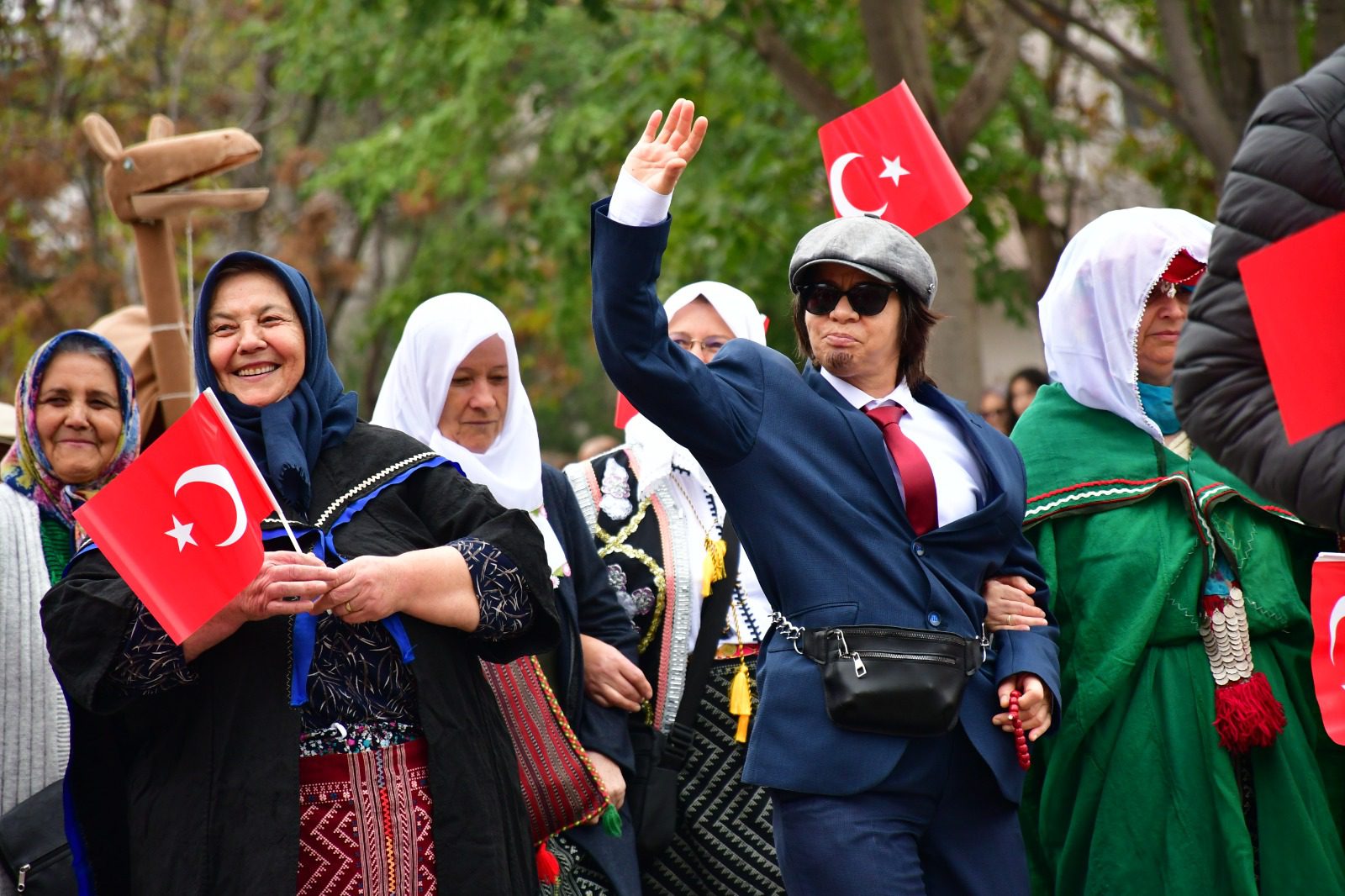 954ae630-68b4-4f3b-90a1-e01831a30570