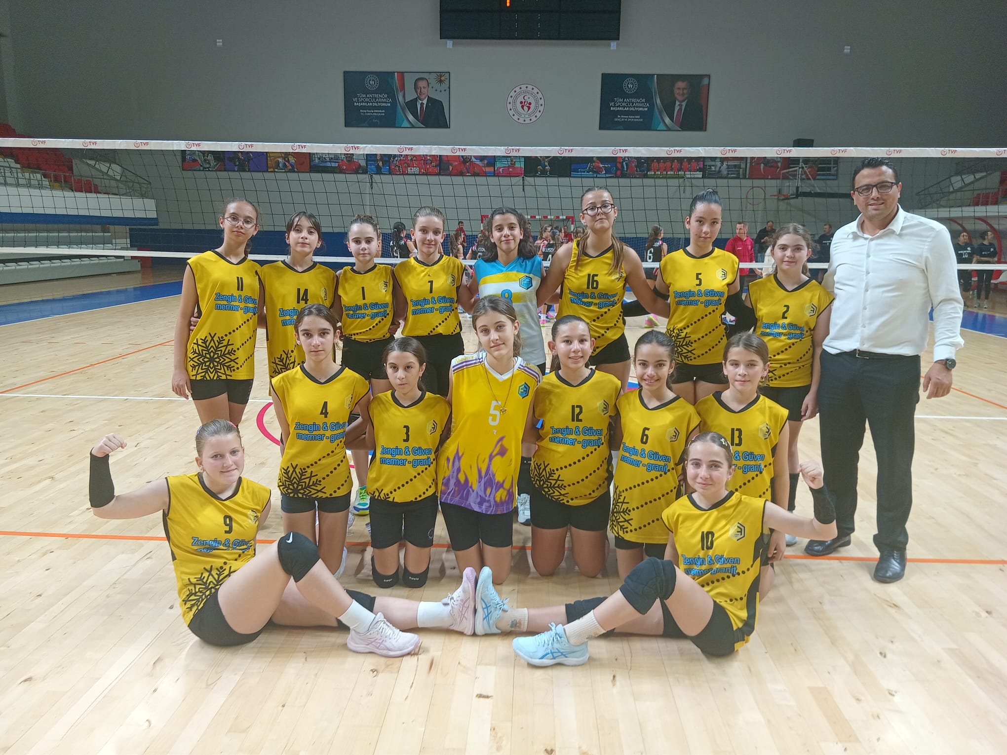 AKADEMİ
