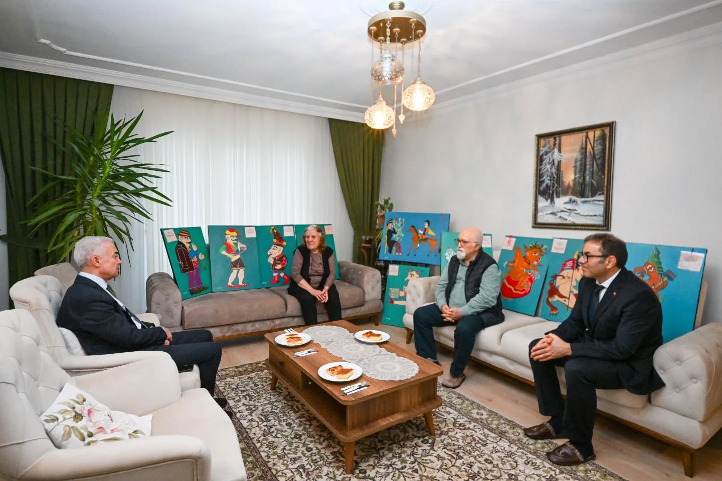 Kırklareli Valisi Turan, Aile Yılı kapsamında ziyaretlerini sürdürüyor