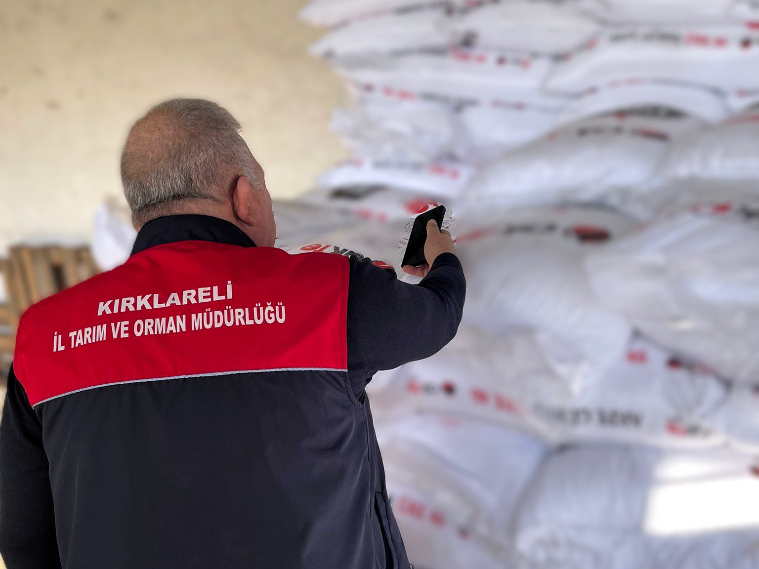 Kırklareli'nde gübre satışı yapan bayiler denetlendi