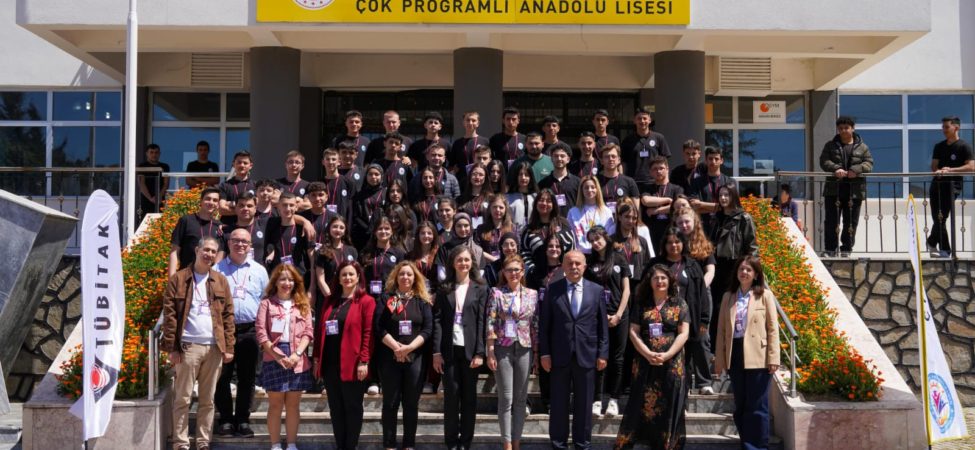 5765828d-7642-48c7-a74c-b7cc4ae644a1