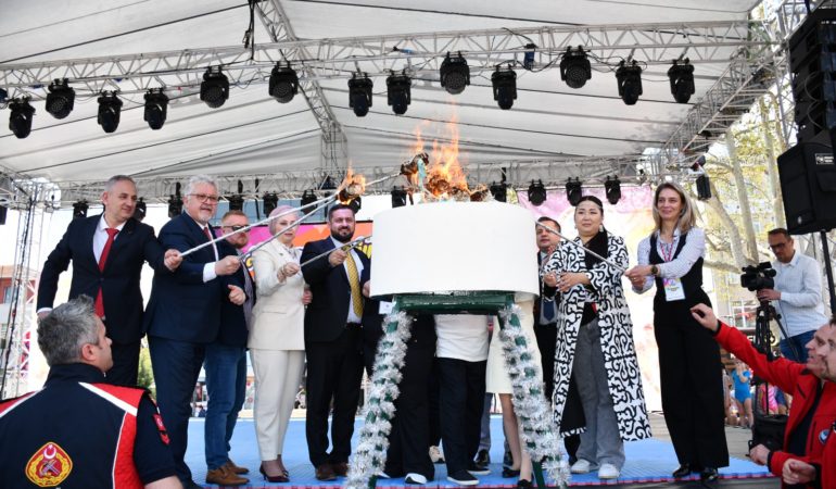 783625f8-9394-47da-bf2b-3e48f4ce8047