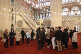 Edirne'de mimarlık öğrencileri restorasyonu tamamlanan Selimiye Camii'ni gezdi
