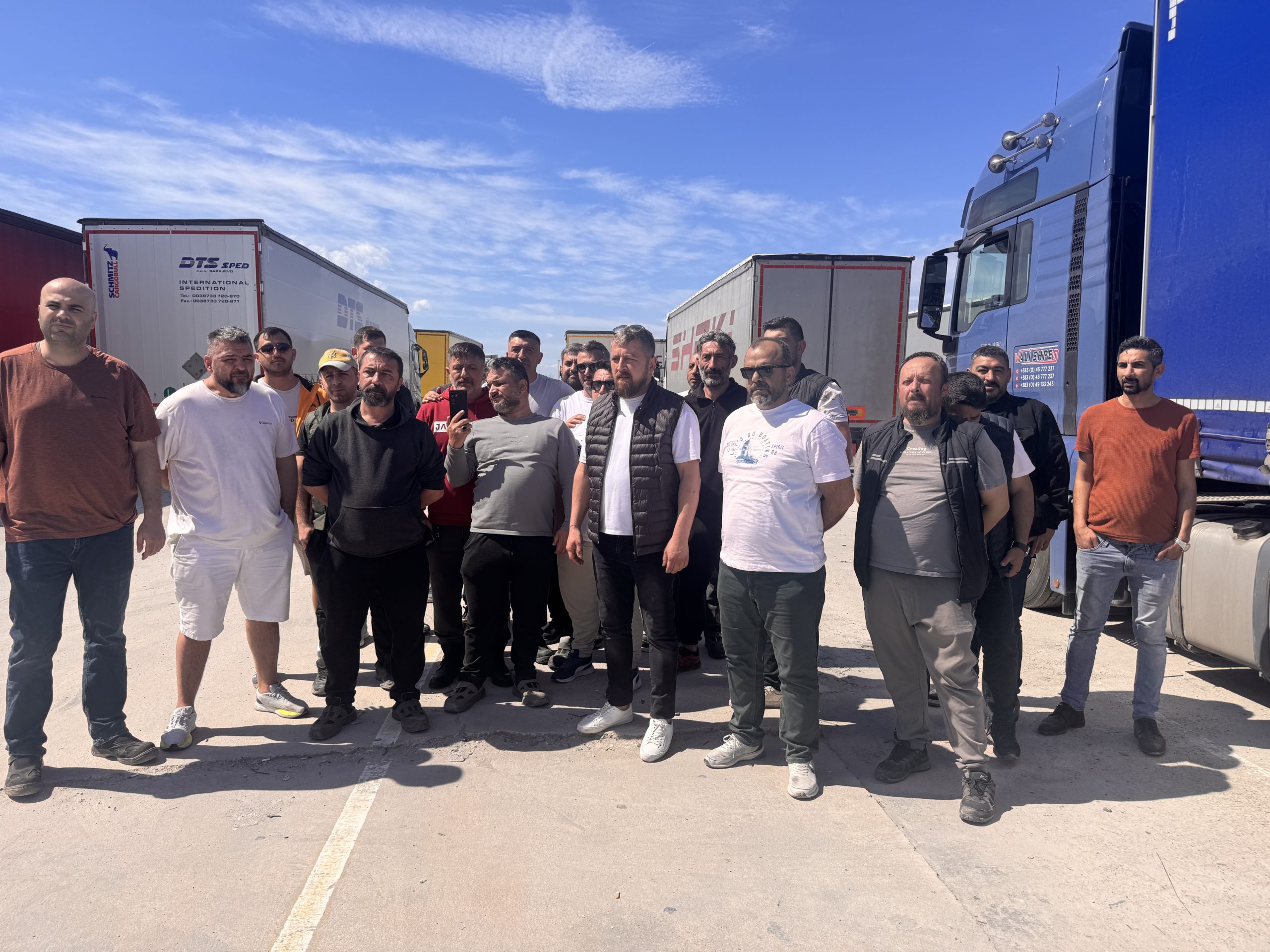 Kapıkule'de tır şoförleri yaşadıkları sorunları anlattı