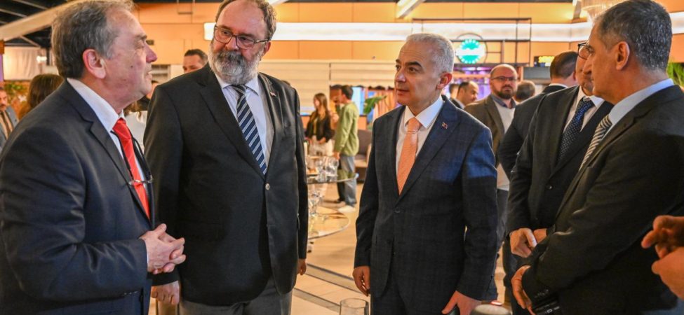 Kırklareli Valisi Turan, turizm sektör temsilcileriyle bir araya geldi