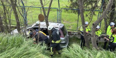 Tekirdağ'da devrilip duvara çarpan otomobilin sürücüsü hayatını kaybetti