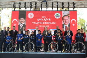 Gençlik ve Spor Bakanı Bak, Edirne'de