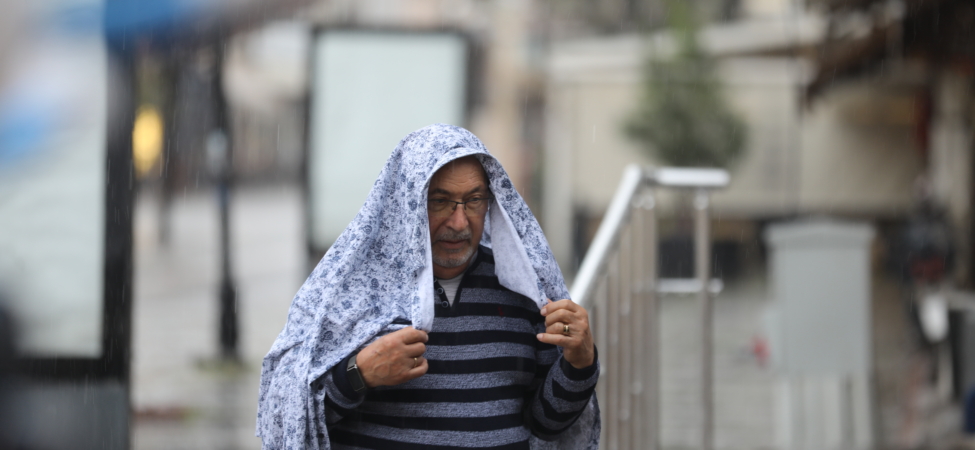 Edirne'de sağanak hayatı olumsuz etkiledi