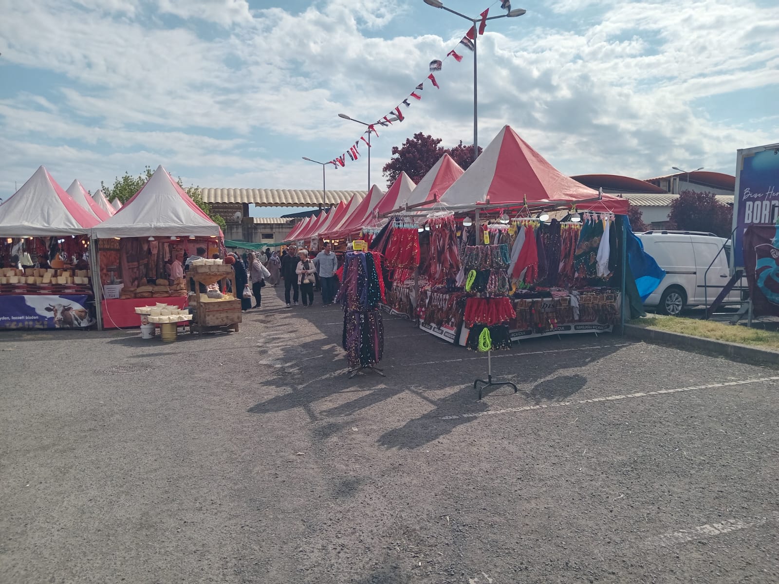 c6cdb0a0-b720-40d8-8430-cd2f1796b765