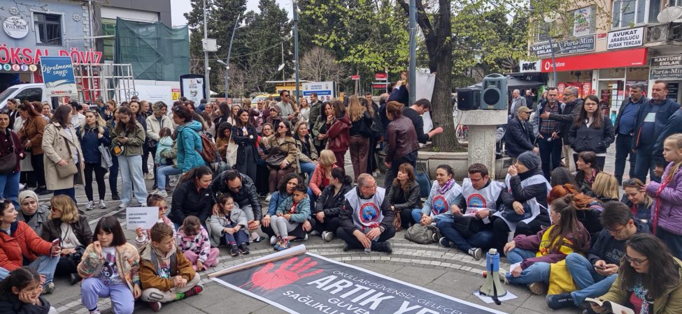 d11947b6-0100-4d49-bd78-dc5ba88b5d89