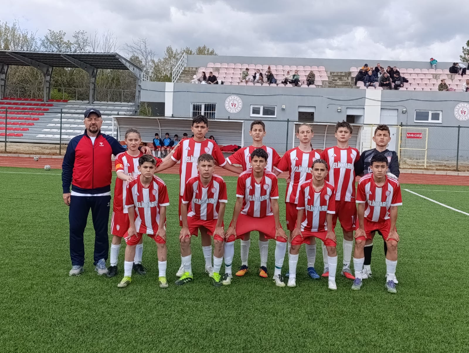 e20d95fe-7d89-4687-8edd-0d17688493ce