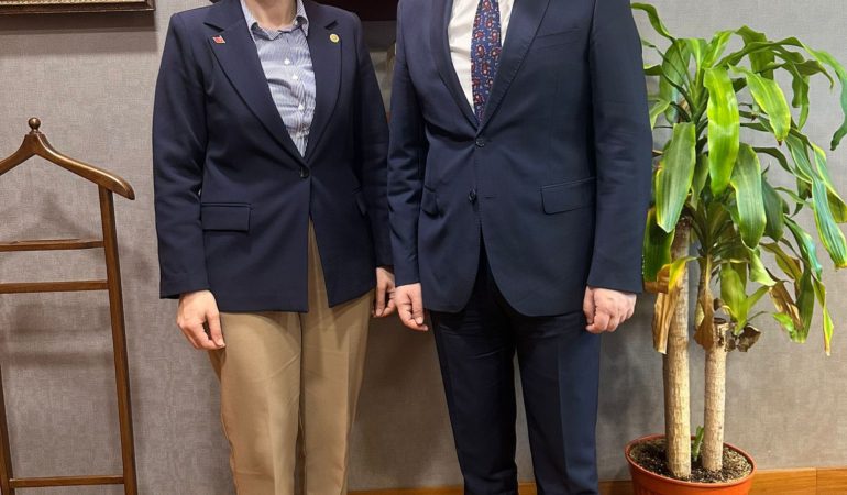 f392a9e0-4ab4-4035-bf3f-935759bc4986