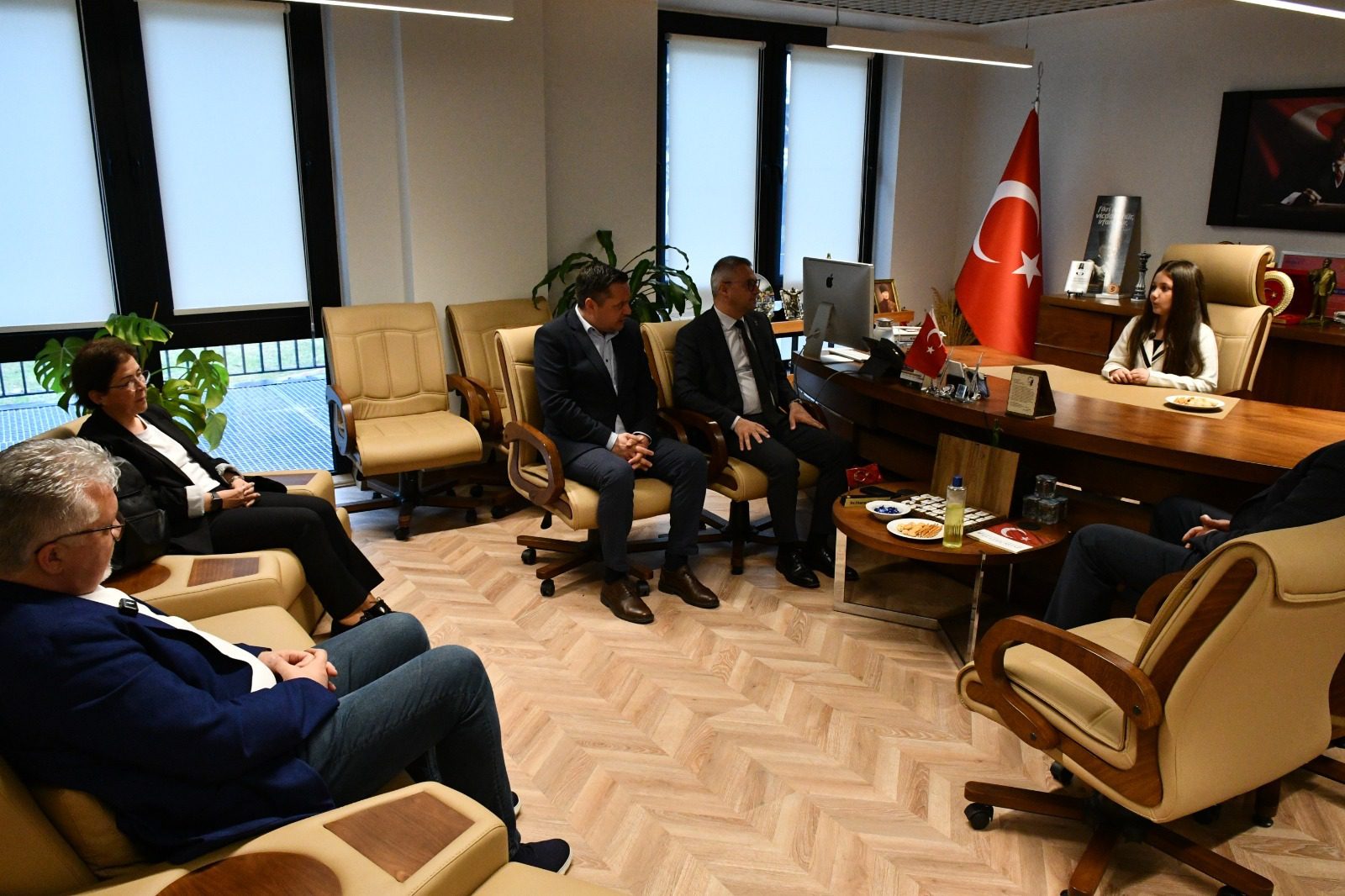 fbc6f2b4-abc3-4be0-95e1-4dde06b80207