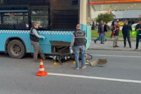 Tekirdağ'da otobüse arkadan çarpan motosikletteki 2 kişi yaralandı