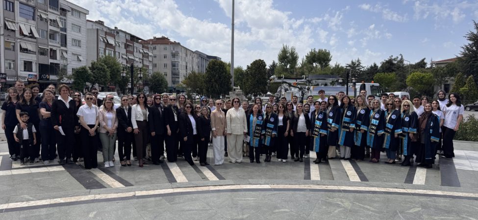 Kırklareli'nde Dünya Hemşireler Günü kutlandı