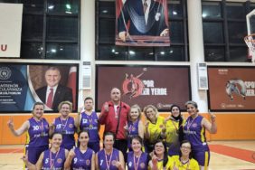 FOTODA KESME BİÇME OLMASIN ATATÜRK DE ÇIKSIN