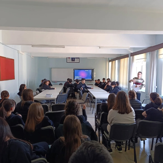 Kepirtepeli öğrencilere yapay zekâ semineri