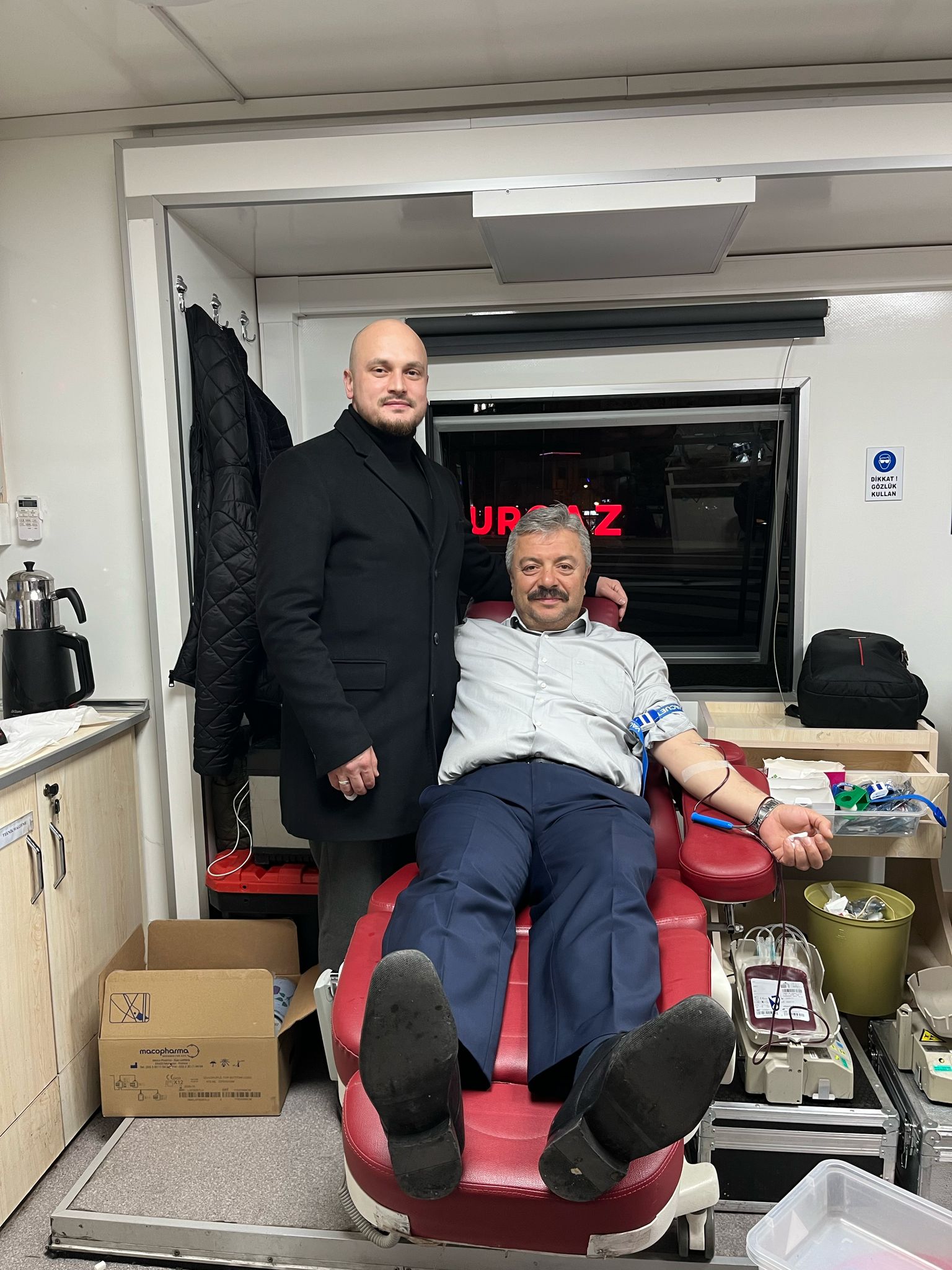 AK Parti’den kan bağışı desteği