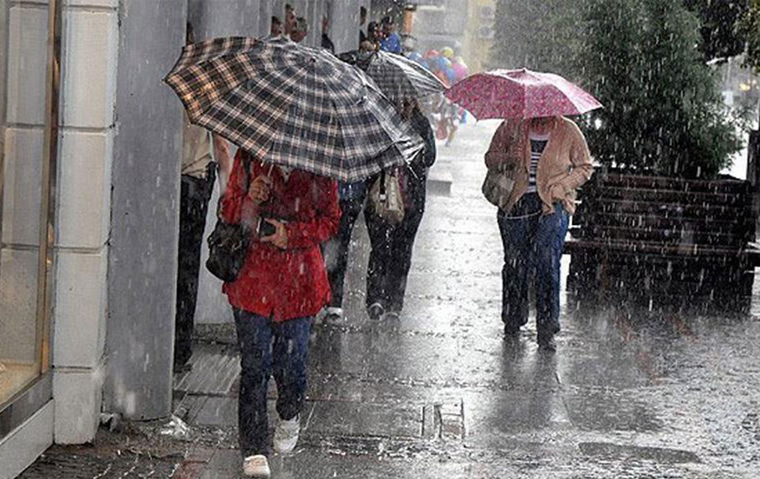 Lüleburgaz’da bugün kuvvetli sağanak yağış bekleniyor