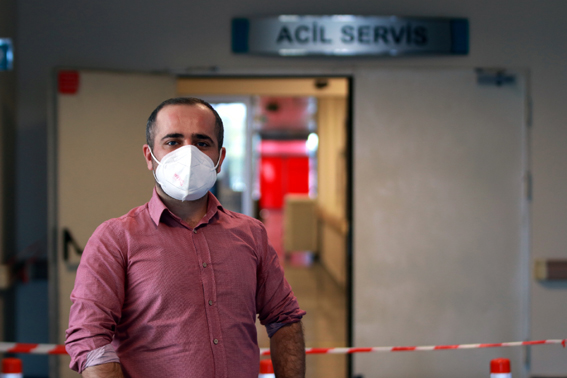 "Bir hafta boyunca yataktan kalkamadım"